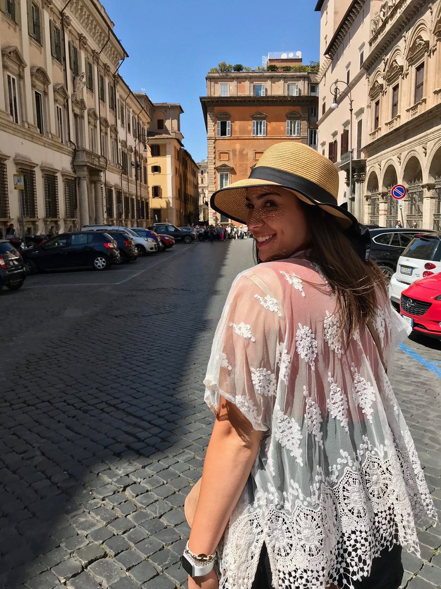 Meet Carley! She is involved as a member of President’s Student Advisory Council, Phi Eta Sigma,  and as a College of Medicine Peer Mentor.  She has studied abroad in Italy🇮🇹 and Thailand🇹🇭, and volunteered abroad in Peru🇵🇪