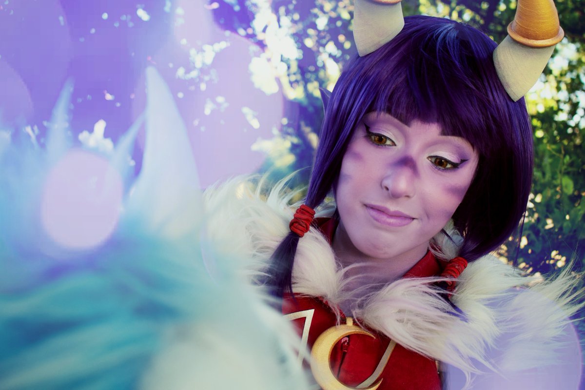 GiselleFitch's tweet photo. Hola chicos! Aqui les traigo la sesión de fotos de mi Cosplay Pastora de Estrellas" de Legends of RuneTerra!!!
Parte 1!!!
Espero les guste y me ayuden a compartir!!!
#LegendsofRuneterra #leagueoflegends #starshepherd #leagueoflegendscosplay #cosplay #riotgames #gizerucosplayer https://t.co/H9I8ByTTC4