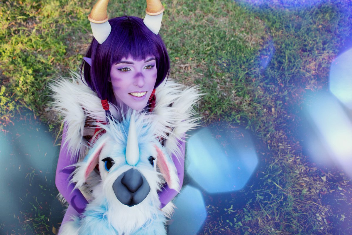 GiselleFitch's tweet photo. Hola chicos! Aqui les traigo la sesión de fotos de mi Cosplay Pastora de Estrellas" de Legends of RuneTerra!!!
Parte 2!!!
Espero les guste y me ayuden a compartir!!!
#LegendsofRuneterra #leagueoflegends #starshepherd #leagueoflegendscosplay #cosplay #riotgames #gizerucosplayer https://t.co/FMpt5QFbq2