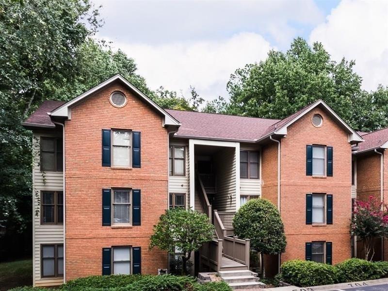 AtlCommunities's tweet image. Do you know someone looking for a great #property in #Atlanta?   #realestate tour.atlantacommunities.net/home/RXFEAK