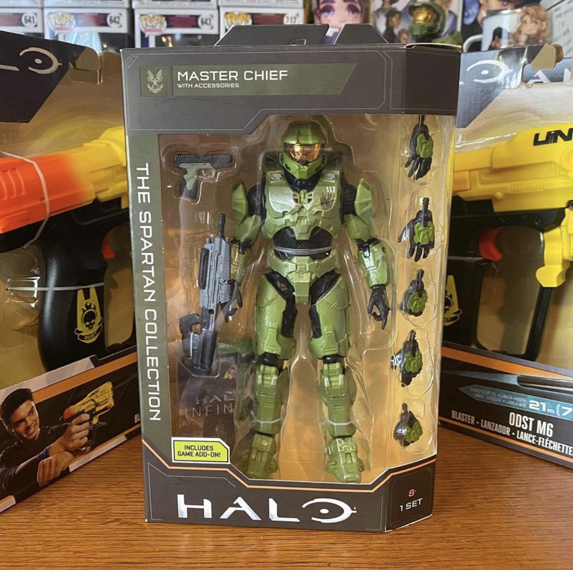 After finalizing our philosophy, approach, and plan for each figure, we finally get things started.Then, after REDACTED, REDACTED, and a little bit of REDACTED, we’re on shelves! (I can only share so much )END OF THREAD ("World of Halo" thread next!) by  @TheLegendary117