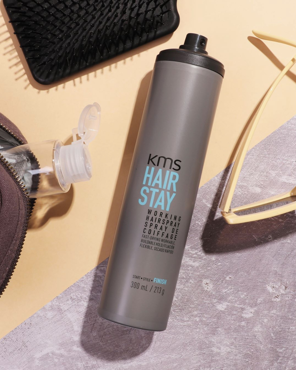 Keeping things light >>> with <a href="/KMSHairUS/">KMS United States</a> HAIRSTAY #WorkingHairspray. Touchable, movable and totally buildable – this dry spray is the ultimate creative finisher. ✌
.
.
#kmshair #kmshairus #kms #startstylefinish #hairstay #creativefinisher #kmsapprovedus #besthairspray