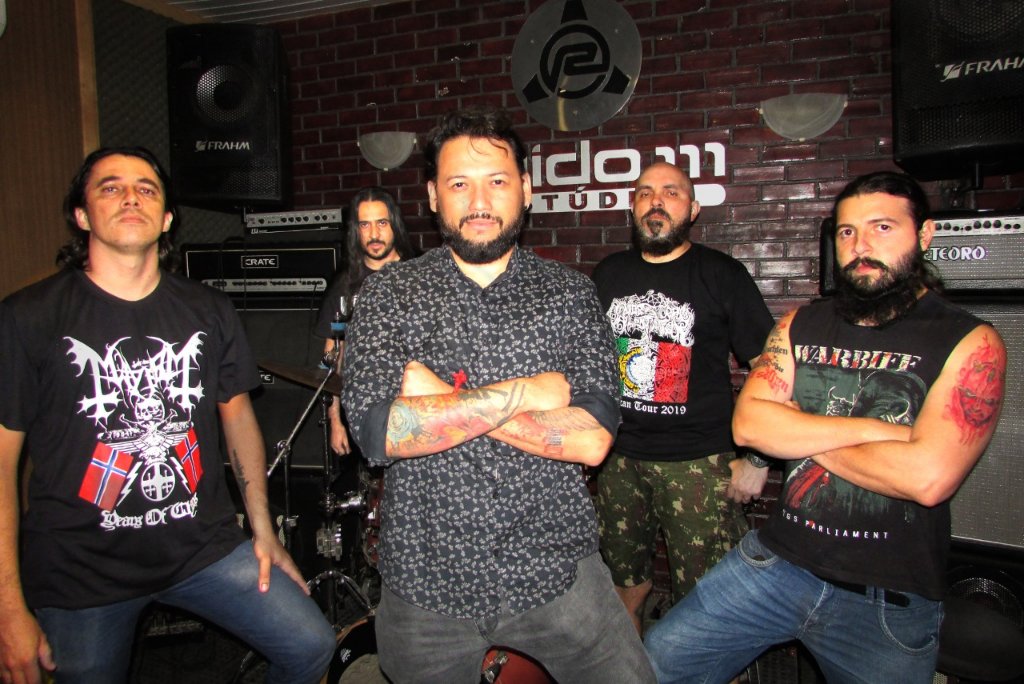 maquinaprofanaf's tweet photo. CRASHKILL : Anuncia novo vocalista e prepara mais um EP

Inscreva-se No Blog ,Compartilhe . Apoie o Underground , Seu Apoio é muito Importante👇🔥🎸🤘
https://t.co/aq1mBYTpl3

#Crashkill #ThrashMetal #NewEP #YearofDarkness https://t.co/eXQIwGJkgq