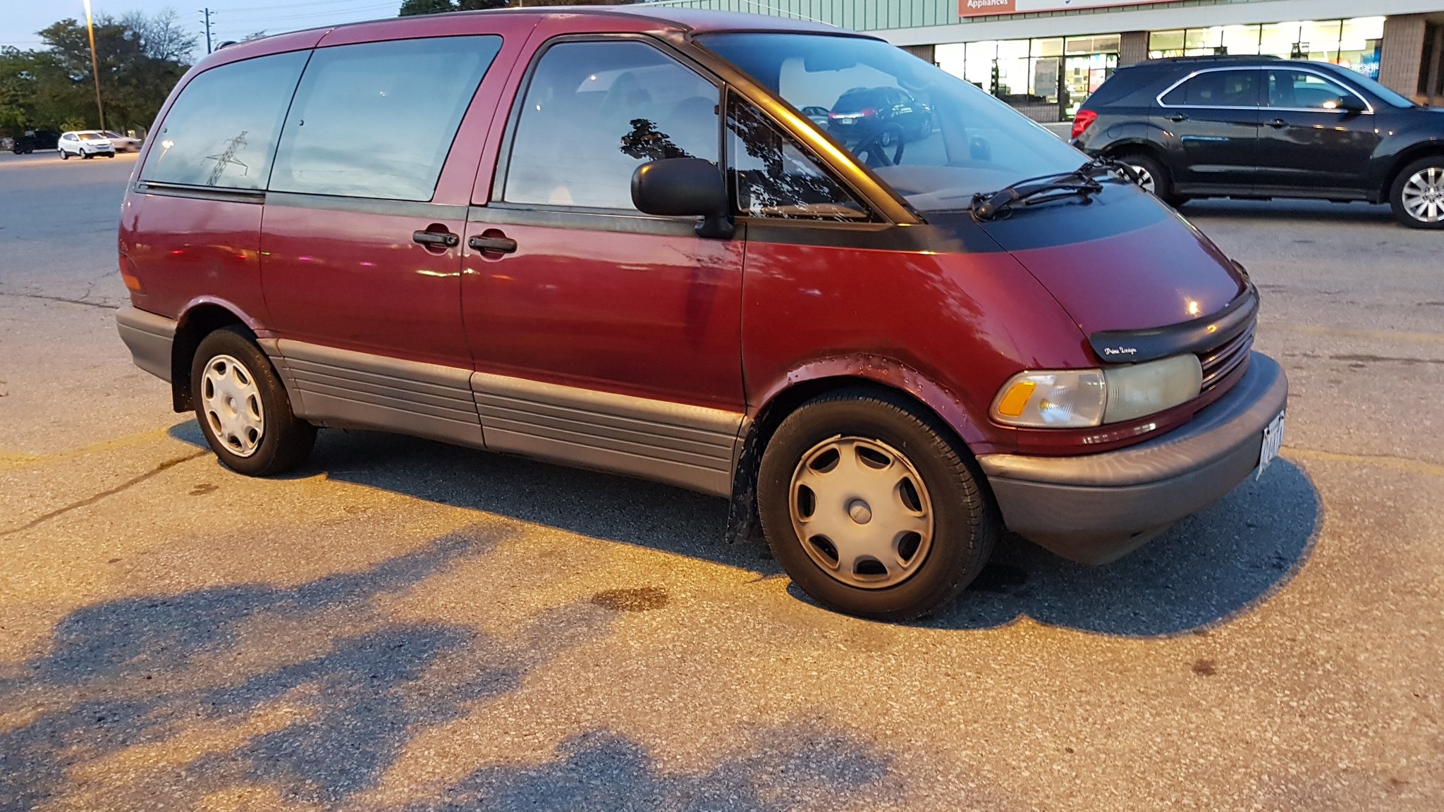 Rah Joker on X CamGuthrie When I see old family vans I think of you .is that weird Lol toyotaprevia https t lmMUsEK8nS X