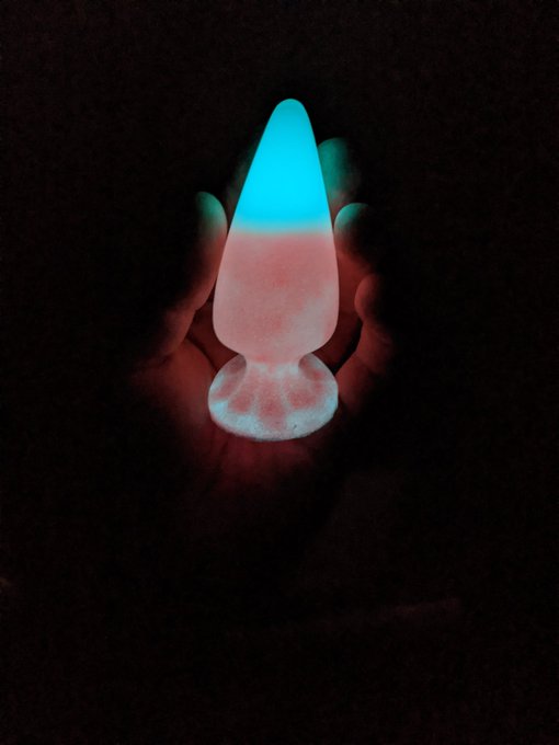 Phosphorescent mixture for a Glow in the Butt Darkplug. (Dim lighting VS pitch plack, unedited photos)