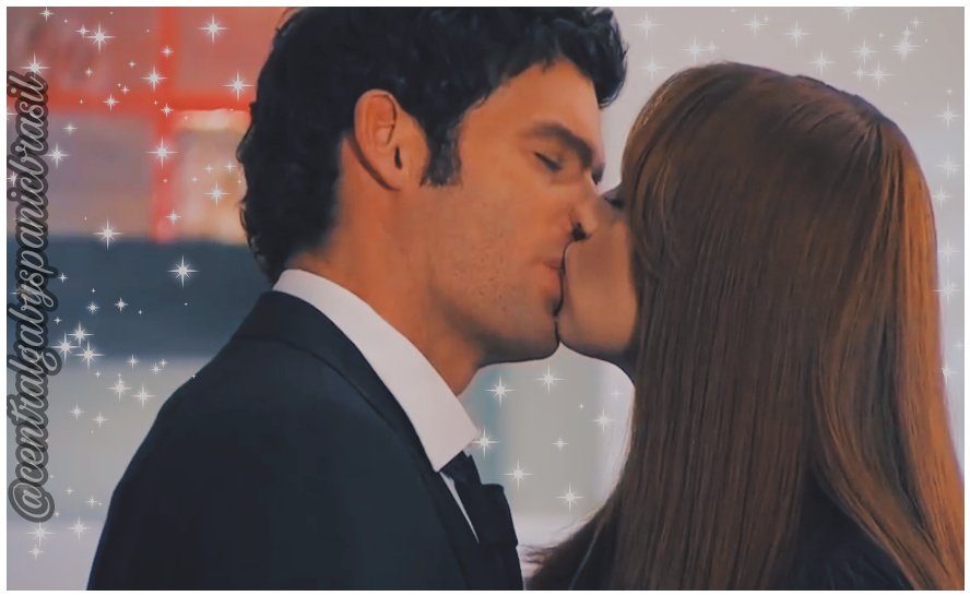 Centralspanicb1's tweet photo. @gabyspanic @Bernie_Paz #SpanicPaz 😍 https://t.co/W3B9RnqGPj