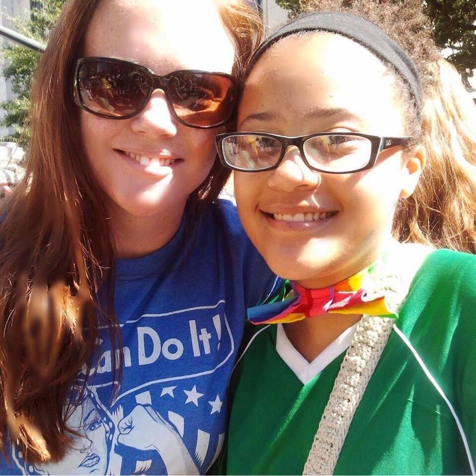 pamelasjacobs's tweet photo. Thank you @Oreo for this #ProudParent campaign! With my reason at her first #PRIDE in 2013 and at #SanFranPride last year. Always &amp; forever a #ProudParent. 
❤️🧡💛💚💙💜 #giveaway #grateful #spreadmorelove @PFLAG https://t.co/6DFccs62ao
