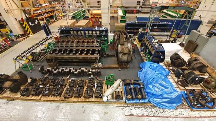 Latest update on the engine strip, the photos don't do it justice really. Further images can be found on our Facebook page Devon Diesel Society Limited, please feel free to join.
Thank everyone who has donated so far using our paypal - paypal.me/devondiesels
