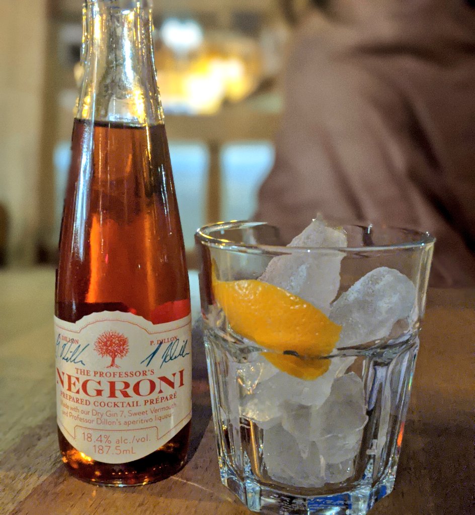YashYanthi's tweet photo. Dinner tonight was on the AO pasta patio in @StratfordON. Stuffed silly on the fresh pasta and bread. Also the @dillonsdistills Negroni is truly impressive #MurphysDoStratford #FallForStratford #LoveStratford #sponsored https://t.co/oBbcq1bvSE