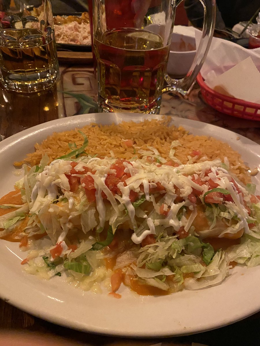 Mexican food for dinner. Crushed this after long week of work and stuff #cheatmeal #fridaynightout