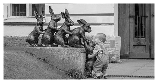 El único símbolo de superioridad que conozco es la bondad.

Beethoven