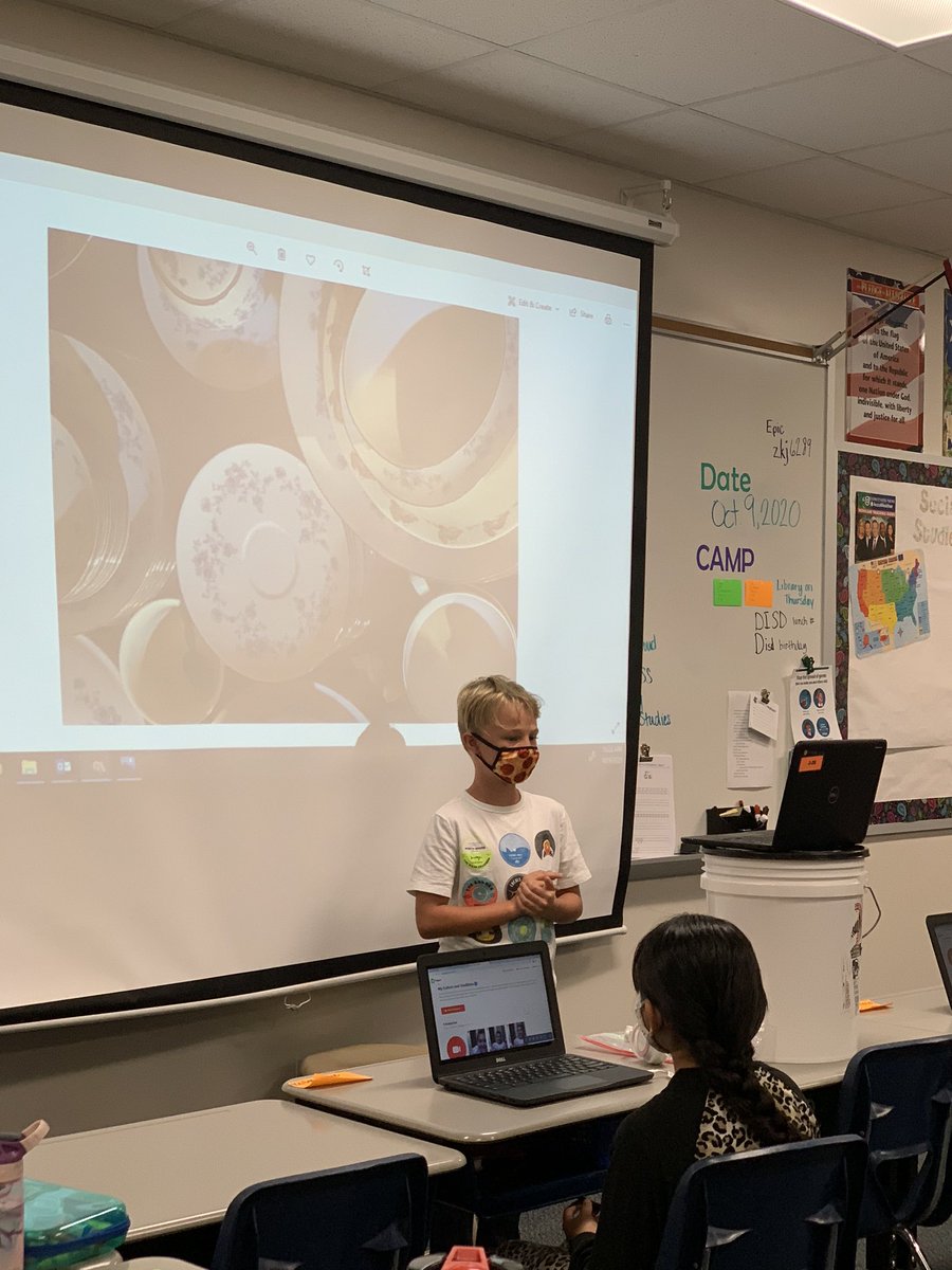 KellyePRobinson's tweet image. This week we learned about our own culture and traditions by having conversations with our families.  Today, my heart is so full by connecting my F2F learners with my remote learners through Flipgrid.  💙🐊❤️ @calder_road @AmyLink11 @DickinsonISD @DISDTechnology
