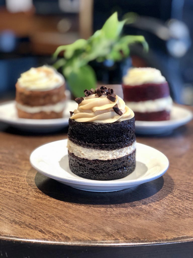 PercandCreamery's tweet photo. Individual cakes #percafterdark https://t.co/tKIiXLsUAC