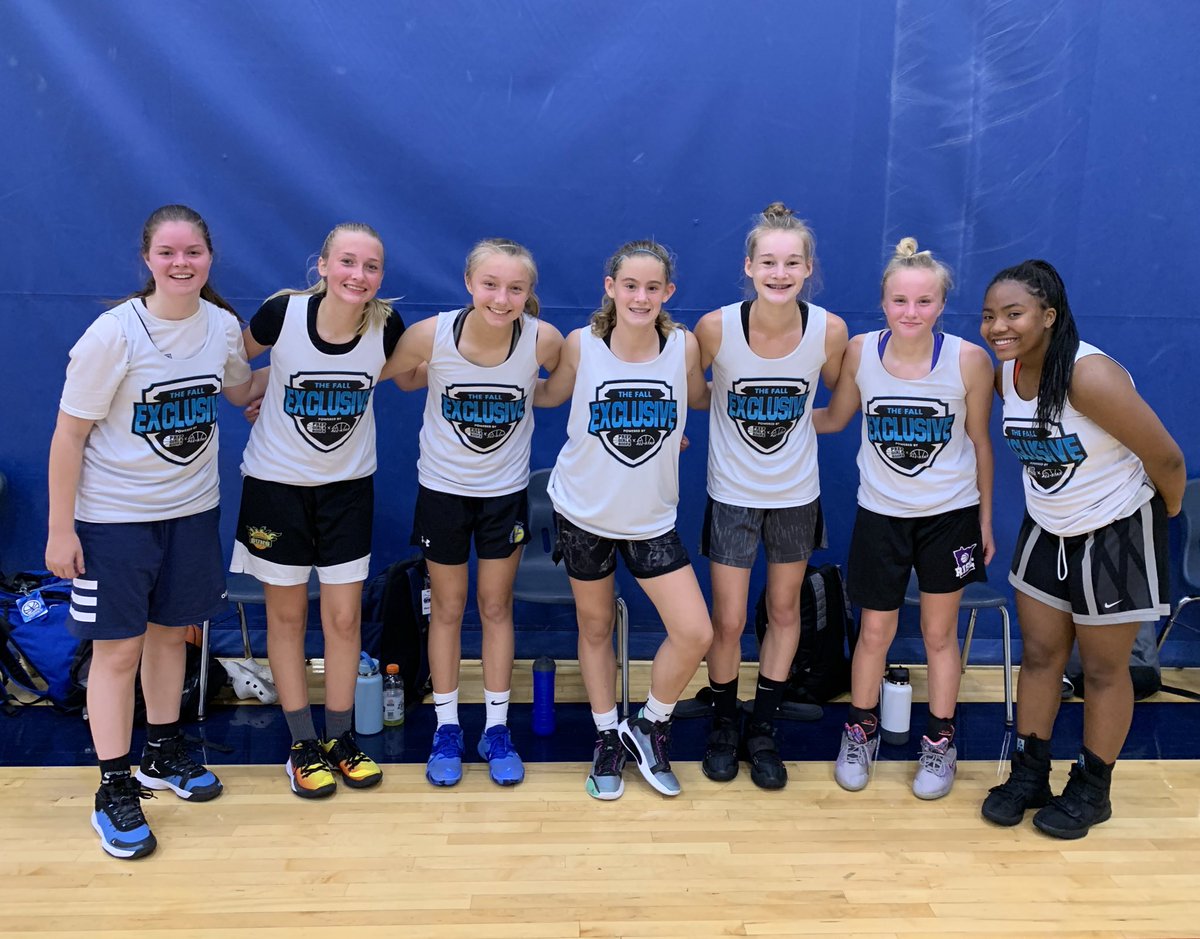 MariaLew31's tweet image. Team Stanford coming together nicely in week 3 with a pair of Ws tonight @JrAllStarMN and @PGHMinnesota Fall Exclusive.