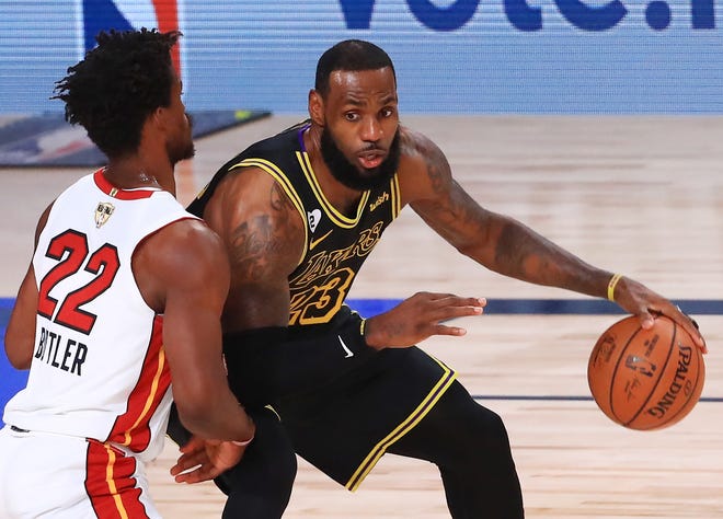 On the final play, LeBron James did the same thing in the NBA Finals that Michael Jordan did to John Paxson &amp; Steve Kerr &amp; the same thing that Kobe Bryant did to Derek Fisher and Ron Artest. So stop with the nonsense that LeBron should have taken the shot bit.ly/3jHHTwt
