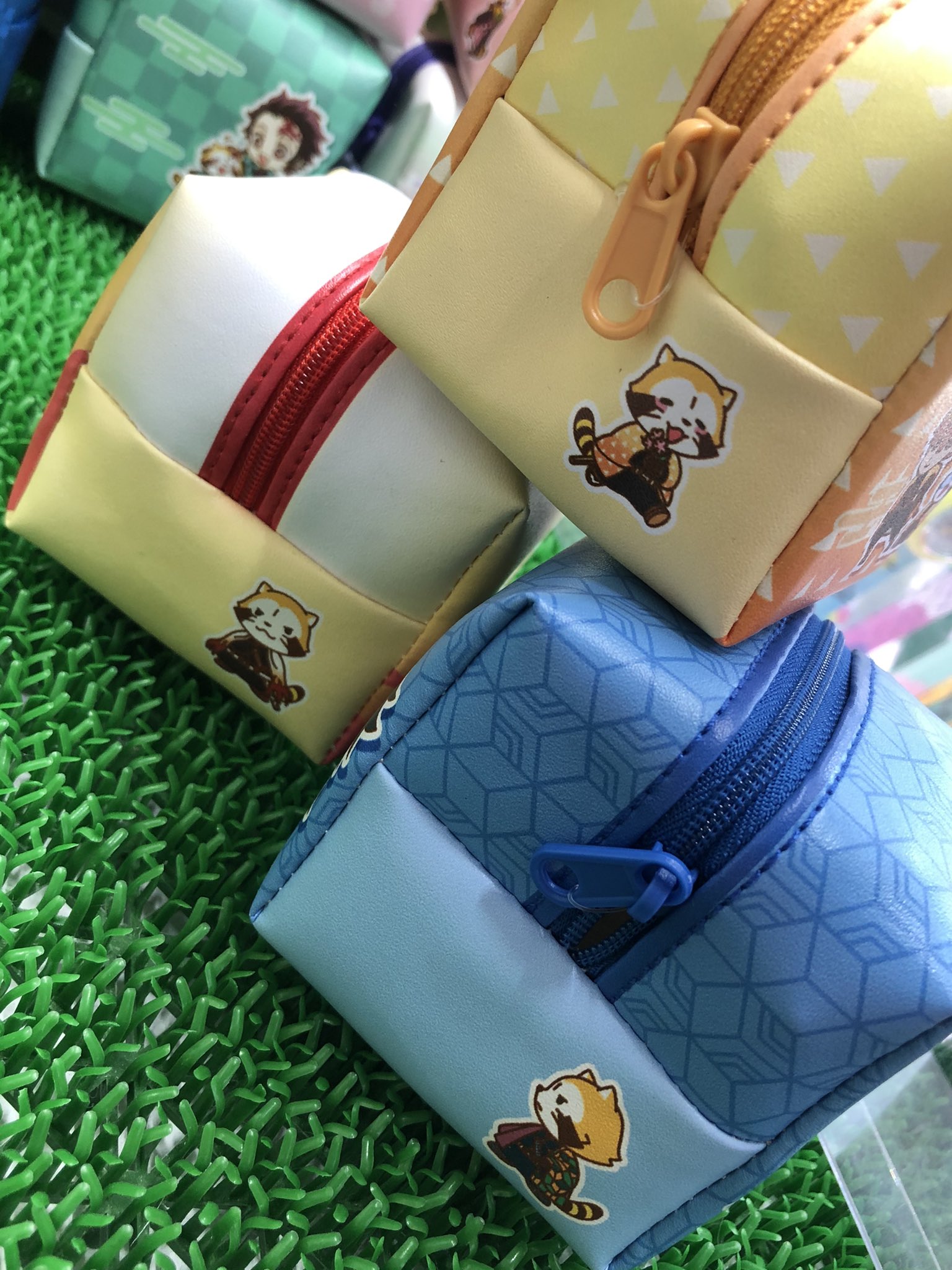 鬼滅の刃×ラスカル スクエアポーチVol.1|GOODS｜鬼滅の刃×ラスカル