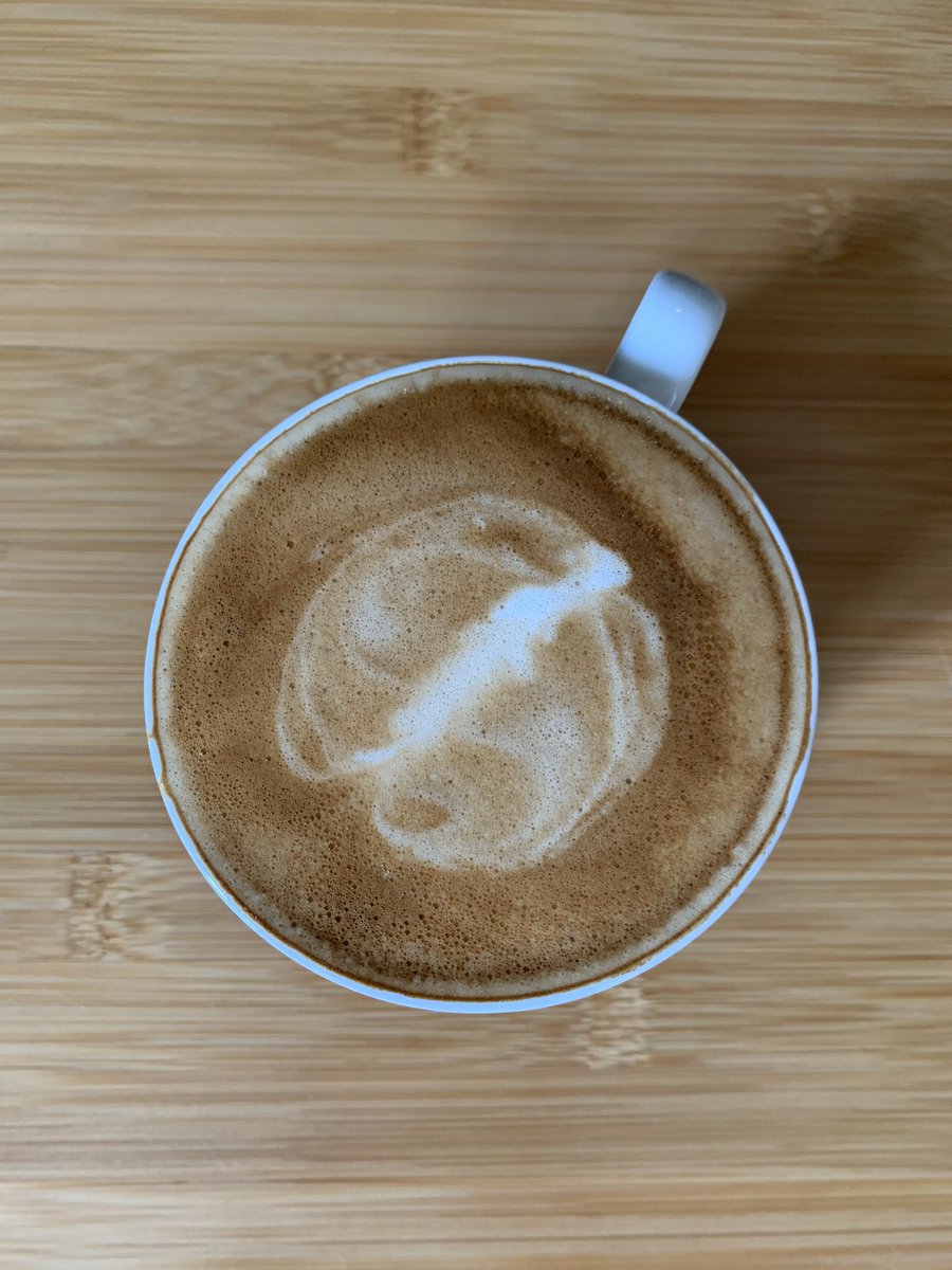 raccytoon's tweet image. Failed latte art lol 
#day2 #keeppractice