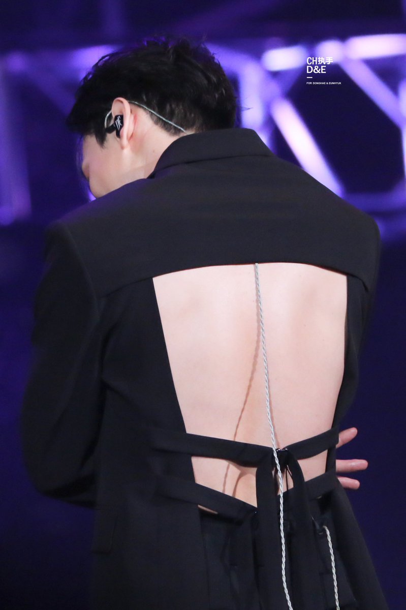 MYNAMEJEREME's tweet photo. มาแล้วจ้า มาแย่งซีน #DLNHOTGAL https://t.co/KCeUMPOYKy