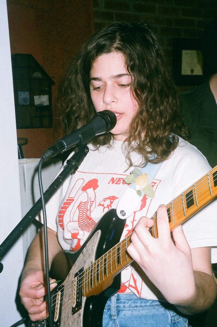 shady bug tweet media