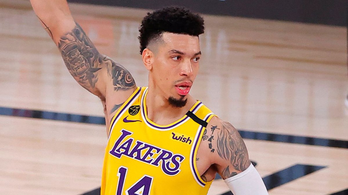 Ig Nbamemes On Twitter Marcus Morris And Danny Green Honoring J R Smith And Throwing The Championship Game Away