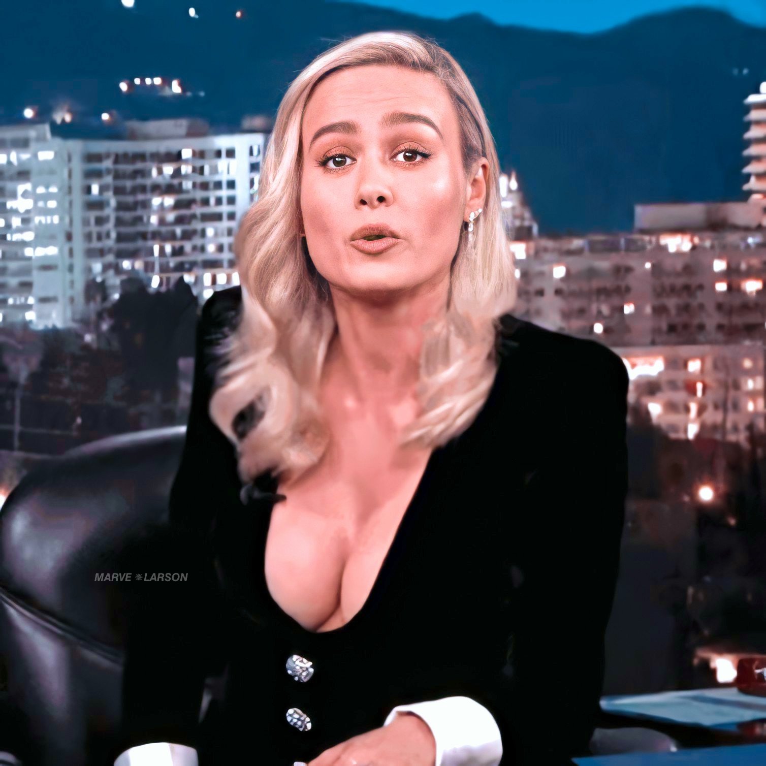 Бри Ларсон грудь Jimmy Kimmel