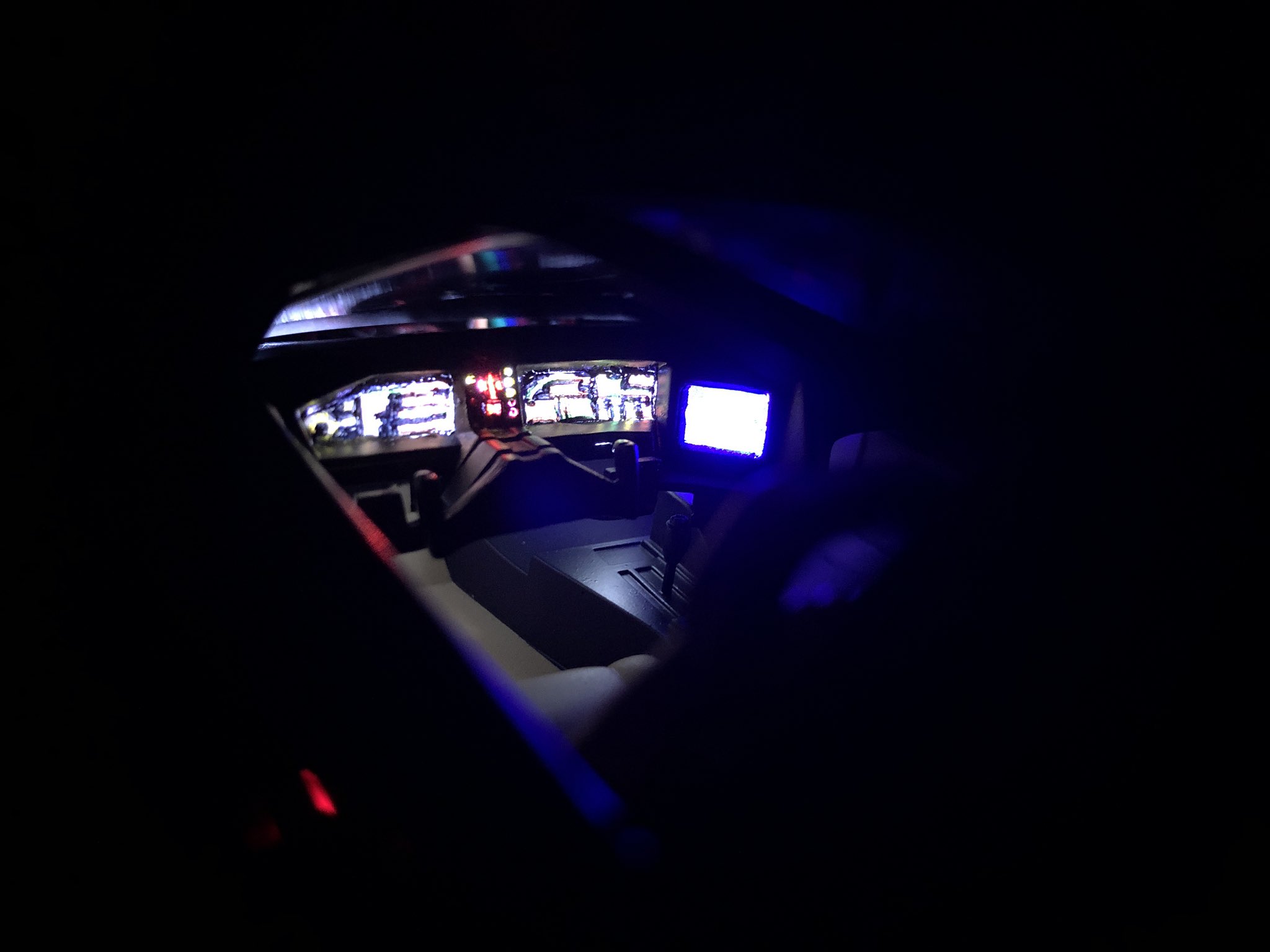 ふみ吉 気が向いたら作る アオシマ ナイトライダーkitt ナイト00 電飾 ボイス盛モリ仕様 ナイトライダー ナイト00 Kitt 第32回おじさんとお兄さんの模型展オンライン T Co Svxvkmoddn Twitter