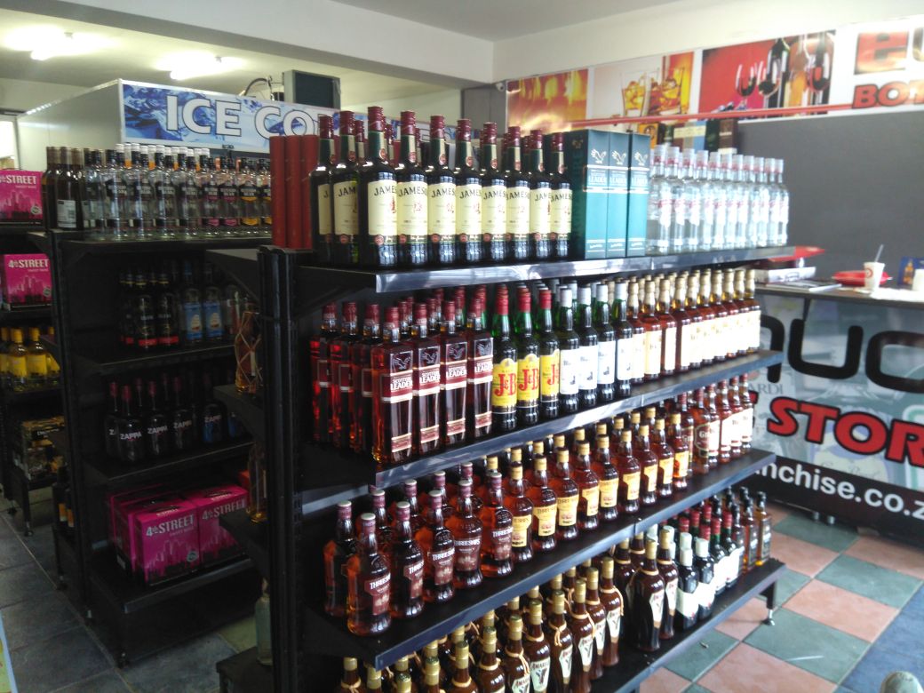 eliquorstores's tweet photo. Own a #eLiquor #BottleStore Store #Requirements https://t.co/q8OZobq2h7 https://t.co/J9jjIjysly