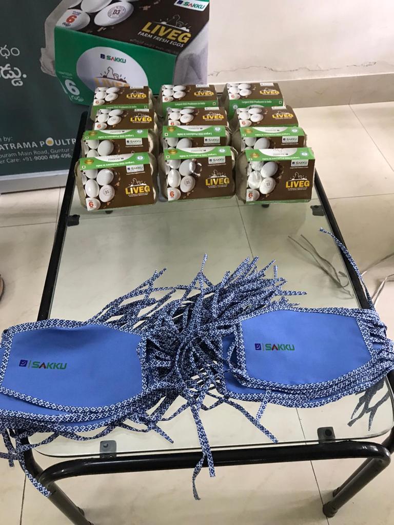 SakkuEggs's tweet image. On the occasion of &quot;World Egg Day&quot; Sakku Group had distributed immunity building eggs and also masks to the Nature Cure Hospital, Hyderabad.
#eggsforgoodhealth #eggsforimmunity #vitaminD3 #Countryeggs #BrownEggs #VegFed #SakkuEggContest #BestEggRecipe
--&amp;gt;&amp;gt;sakkugroup.com