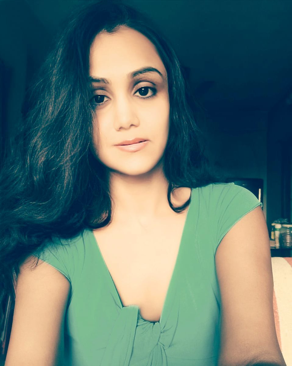 rinkydas1's tweet image. To celebrate a special date, instead of this weekend, I shall post my new song on Tuesday, October 13! I shall then do (I mean record haha) one more song on Sunday, October 18! #NewSongs #MustCheckOut 💖🎶P.S. Hope being friends with this "mumma" helps! 💓💓