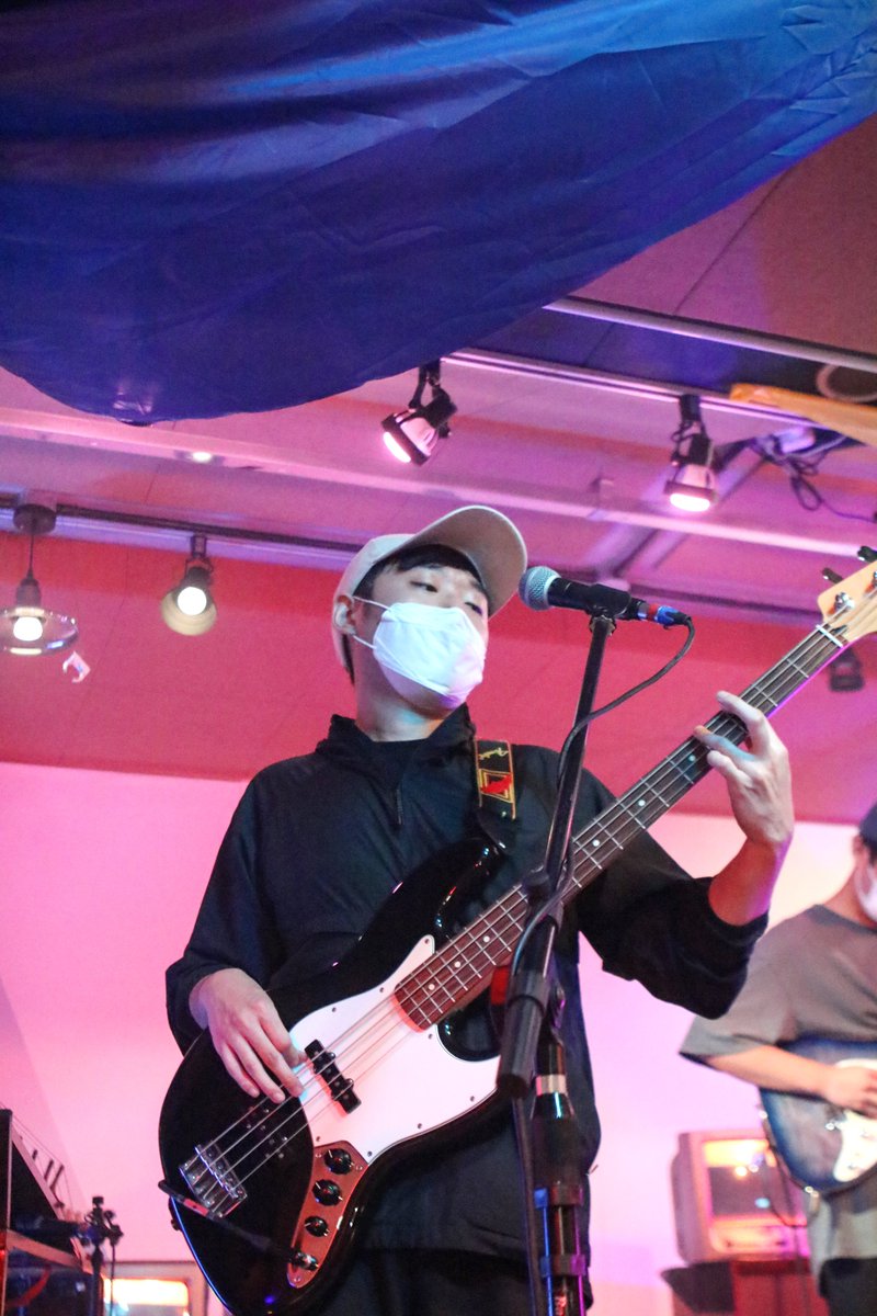 20201009 플랫폼 스테레오 Platform Stereo - 생기스튜디오 / 루츠리딤 앨범발매 쇼케이스 
blog.naver.com/margret100/222…