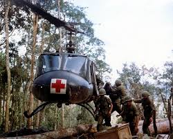 Eso pese a que se habían producido grandes avances en la medicina militar y en particular en la evacuación con helicópteros semi o medicalizados