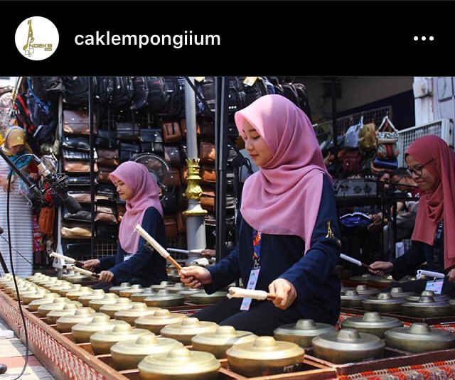 2. Percussion Club
3. Angklung Club
4. Nafastari Dance Club
5. Andeka Caklempong