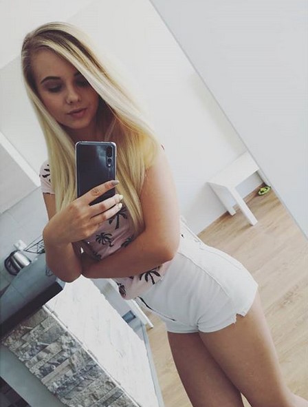 DiorSluty's tweet photo. Follow me + retweet and I will let You fuck me! 😈😈 https://t.co/qGcsfqkTQA