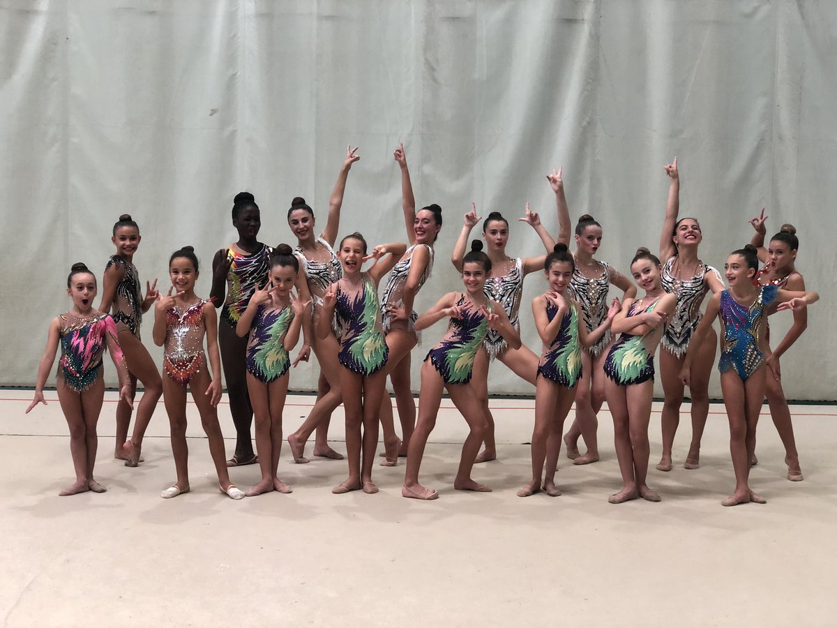 ritmicainca's tweet photo. Exhibición online #ritmicainca #nervios #estreno #campeonas #esfuerzo #abrillar #cuentaatrás #ganas #superación https://t.co/EpFZyuL397