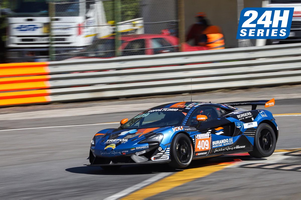 #24HSERIES | Good news. The <a href="/LasMorasRT/">Las Moras</a> <a href="/EquipeVerschuur/">Equipe Verschuur</a> McLaren (409) is back out on-track, albeit 46 laps down on its ‘GT4’ rivals after nearly an hour in the pits. 

Still, 9hrs left to run to go at #Pergusa.

#CoppaFlorio2020