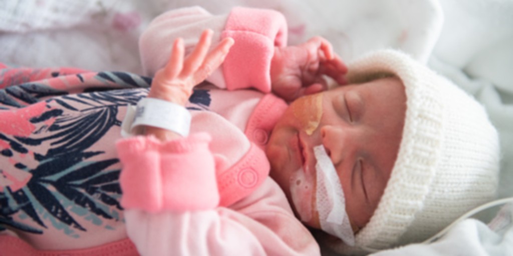 mirissolutions's tweet photo. Early #nutrition has a huge impact on the short- and long-term health and development of #preterm babies. Learn more about how Miris HMA™ can enable optimal nutrition. https://t.co/KKY6Nua9df
#targetfortification #breastmilk #NICU #milkdonors #neonatal #MirisHMA https://t.co/kO452UbkLN