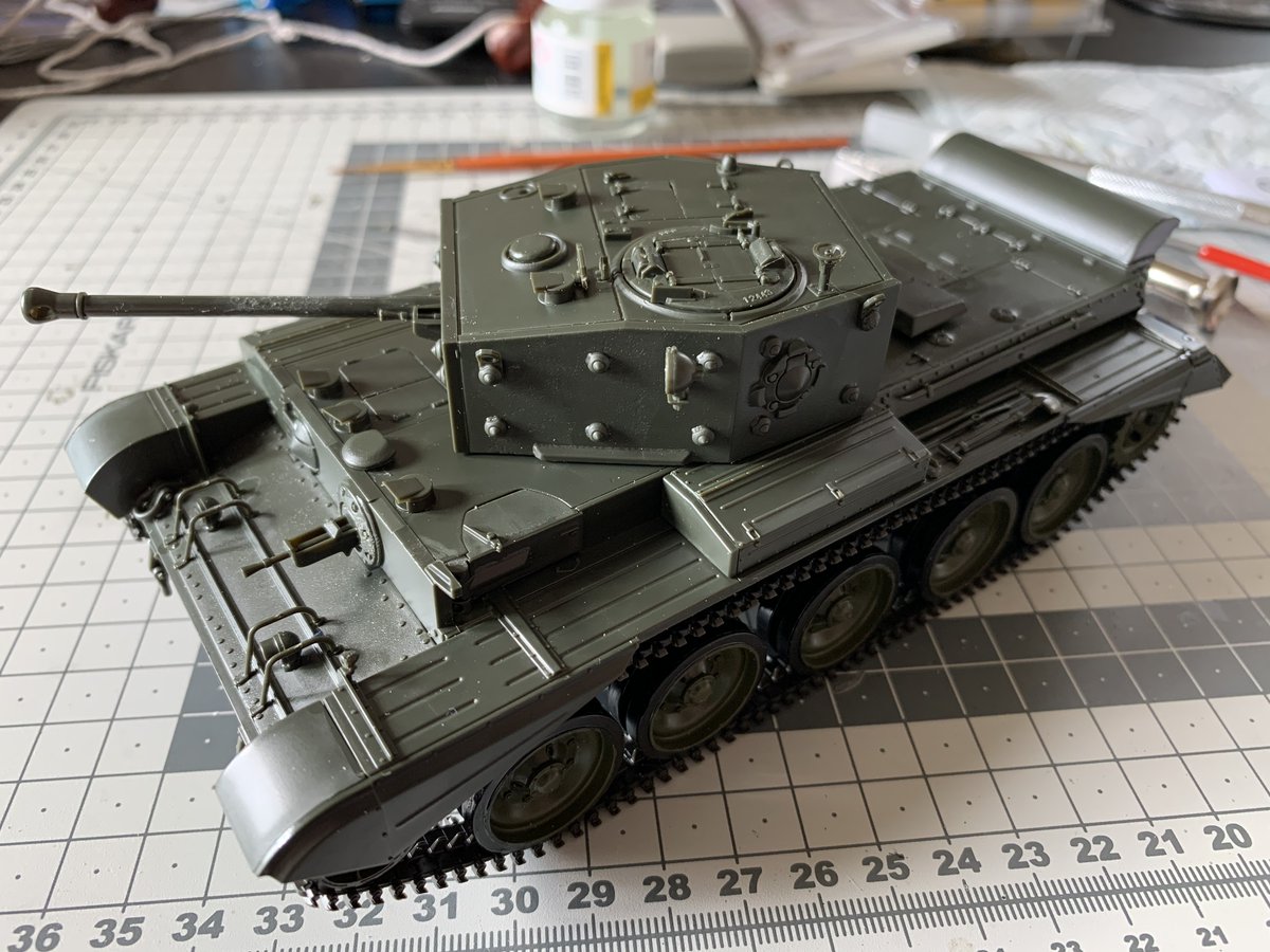 robship's tweet image. That’s the build finished on the Cromwell, just have to paint the sod now… #cromwelltank #afvmodel #tamiyamodel #scalemodel