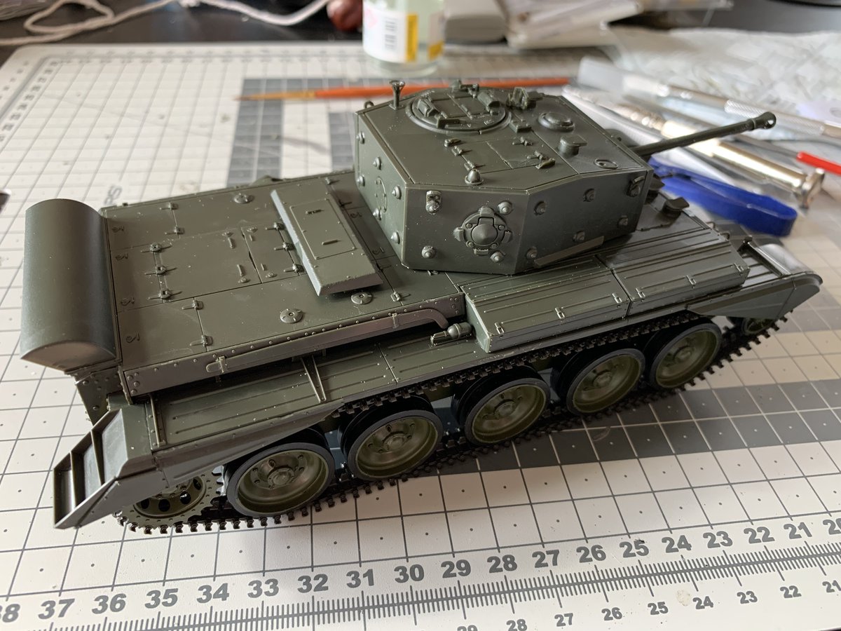 robship's tweet image. That’s the build finished on the Cromwell, just have to paint the sod now… #cromwelltank #afvmodel #tamiyamodel #scalemodel