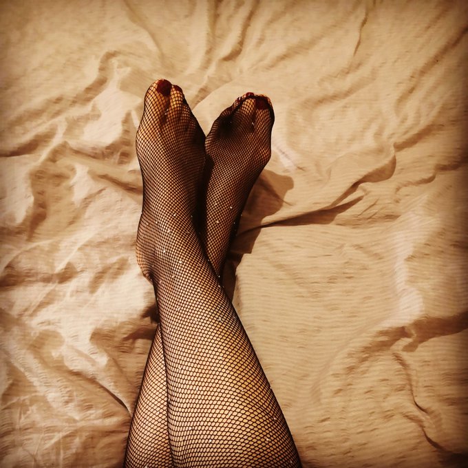Sexy feet Saturday :) #footmodel #feet #feetlovers #footfetısh #FOOTFETİSH #soles #solesandtoes #feetfetishworld<a href="/tag/footmodel"class="tags">#footmodel</a><a href="/tag/feet"class="tags">#feet</a><a href="/tag/feetlovers"class="tags">#feetlovers</a><a href="/tag/footfetish"class="tags"><span>#footfetish</span></a><a href="/tag/soles"class="tags"><span>#soles</span></a><a href="/tag/feetlove"class="tags"><span>#feetlove</span></a><a href="/tag/footfetishnation"class="tags"><span>#footfetishnation</span></a>