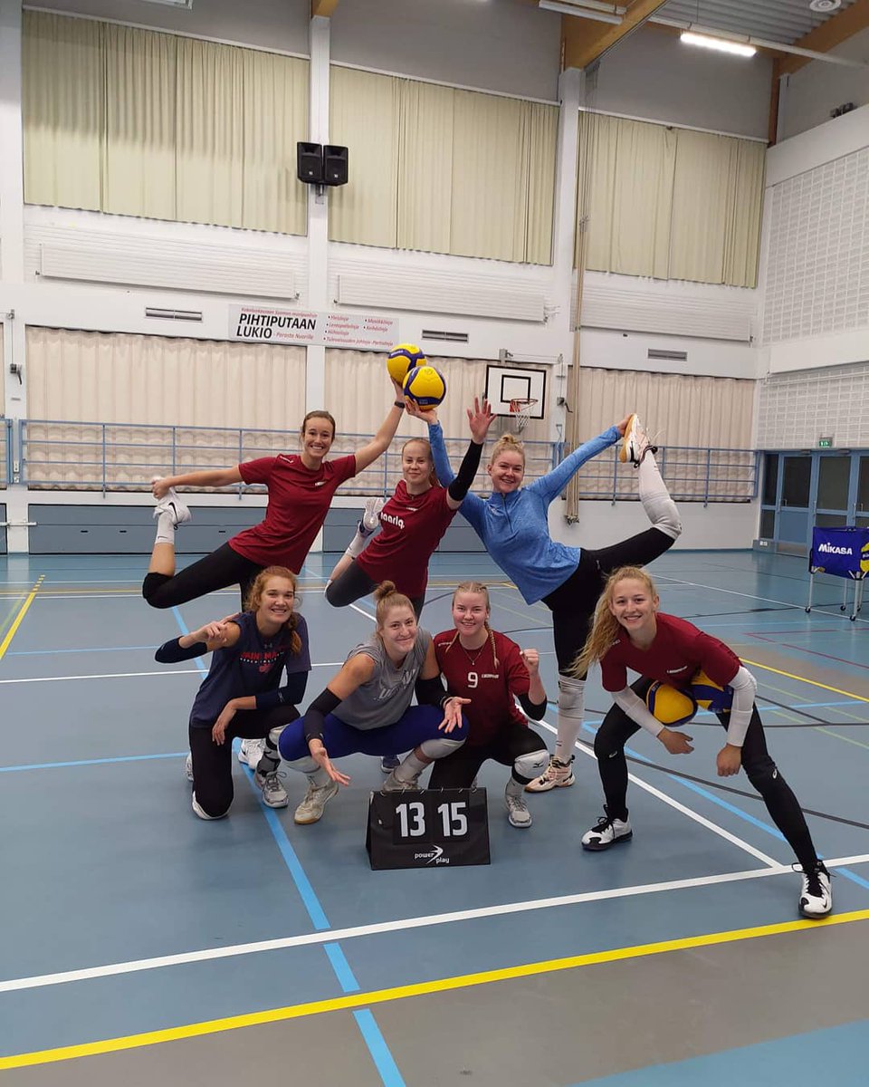 LiigaPloki's tweet photo. Pelipäivän hihapelin voittoon tien raivasivat grannyt 🔥🤘😎 Tänään Mestaruusliigaa Pihtiputaalla klo 17.00! 😉 @mestaruusliiga #mestaruusliiga https://t.co/xiJu62AE9m