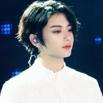jungkooks ethereal beauty ; a thread