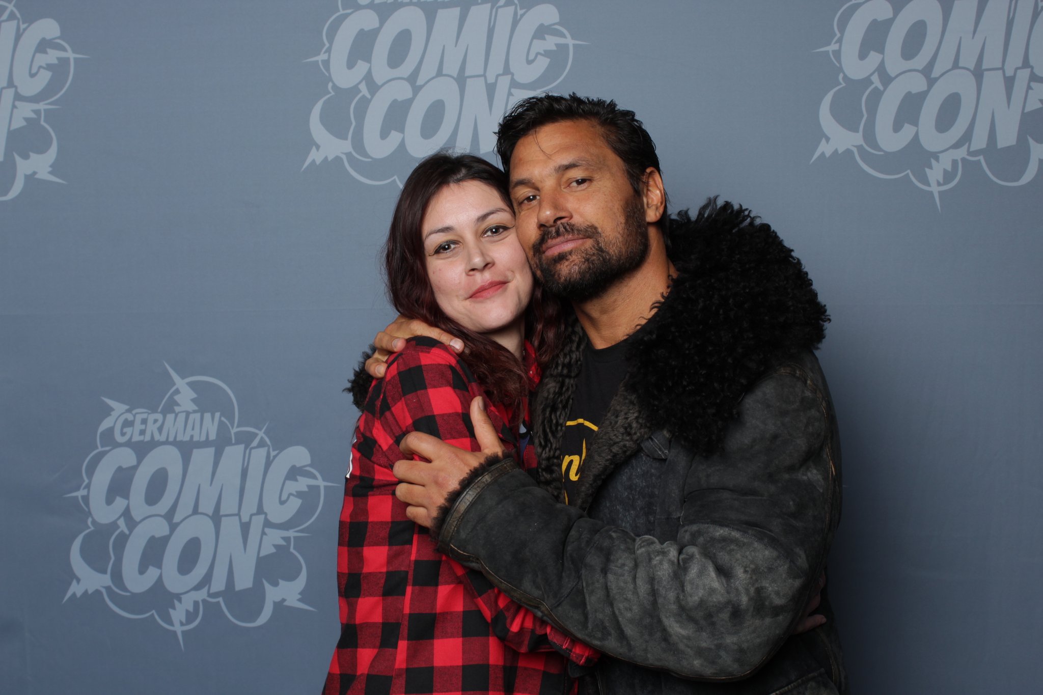 Happy Birthday Manu Bennett  I miss him 