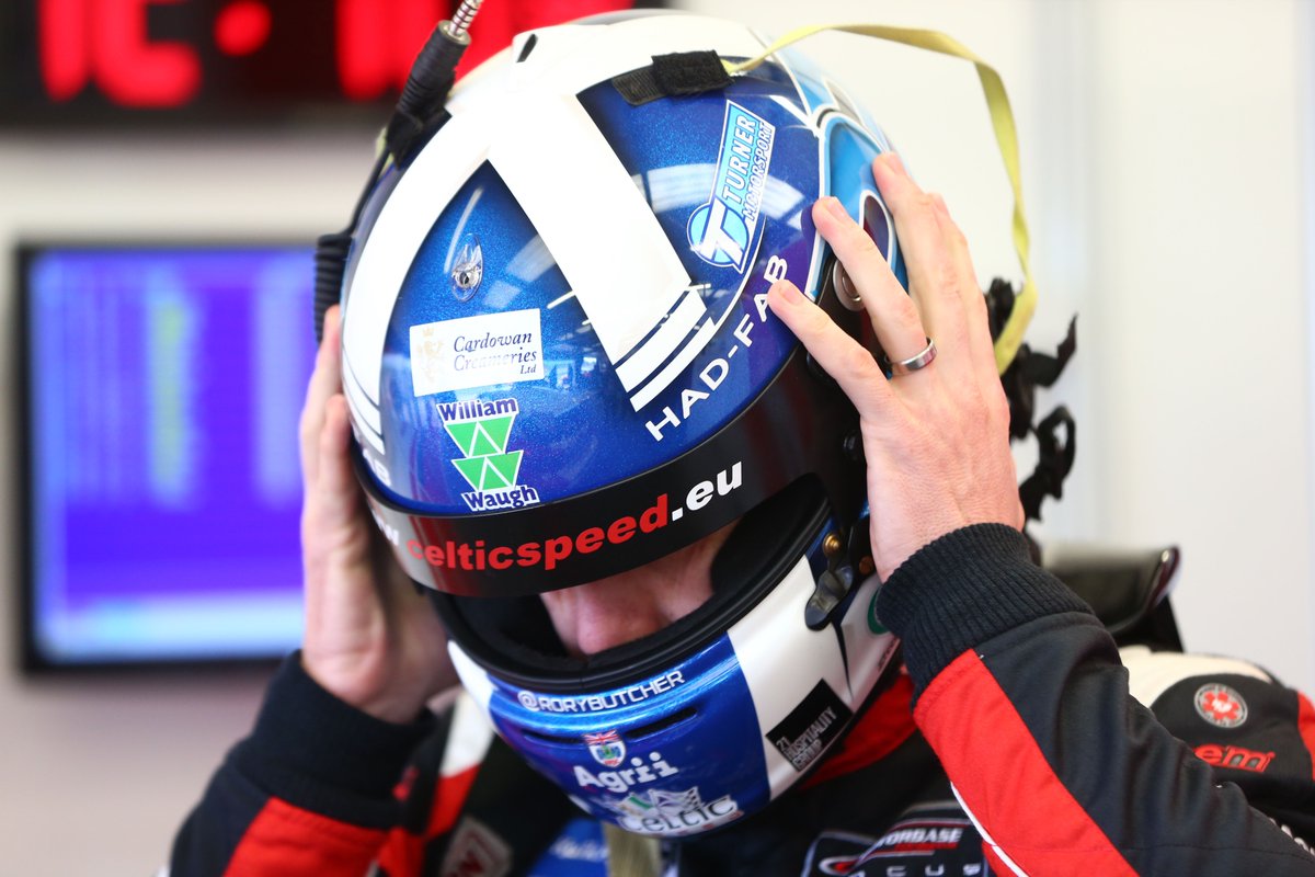 Lid on and back out on track! 💪

The team at Motorbase and Custom Cages have done an incredible job to get the car ready for today! 

#ATeam #RBR6 #ImWithMotorbase