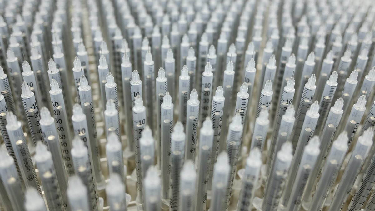 anc_bd's tweet photo. Safety through excellence in quality
& continuous improvement of healthcare
#anc_bd #insulin_syringe #New_Product
https://t.co/ypl3JUWsKJ
https://t.co/gmR2LbkDGc
https://t.co/Y69jvGaSzu https://t.co/xxvLD36kIE