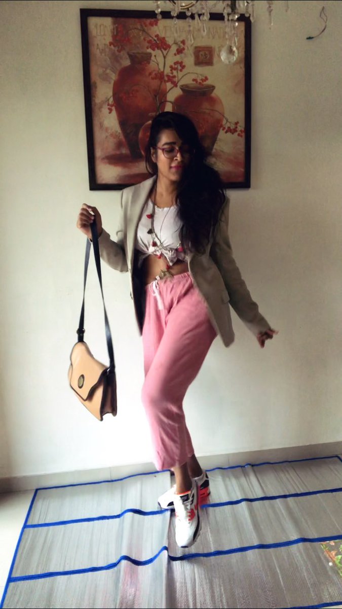 Did this lousy top+discarded pyjama transformation. Screen grab from the video because I forgot to take pics🙊. More on my insta!