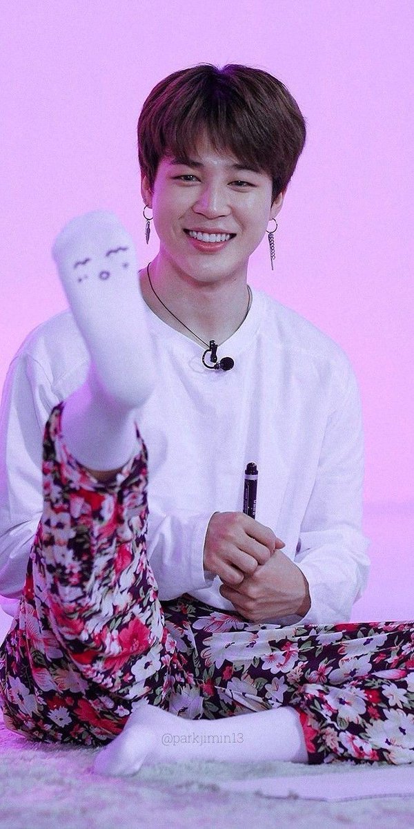 seuniehao's tweet photo. Day 10: Favourite Tiny Jimin
I really don't know how people can choose one picture or video out of the 165626277557755 of this cute cuddly panda
#JIMTOBER #Jiminie #ChimChim #tinyjimin #ParkJimin https://t.co/ENXctwHv6t