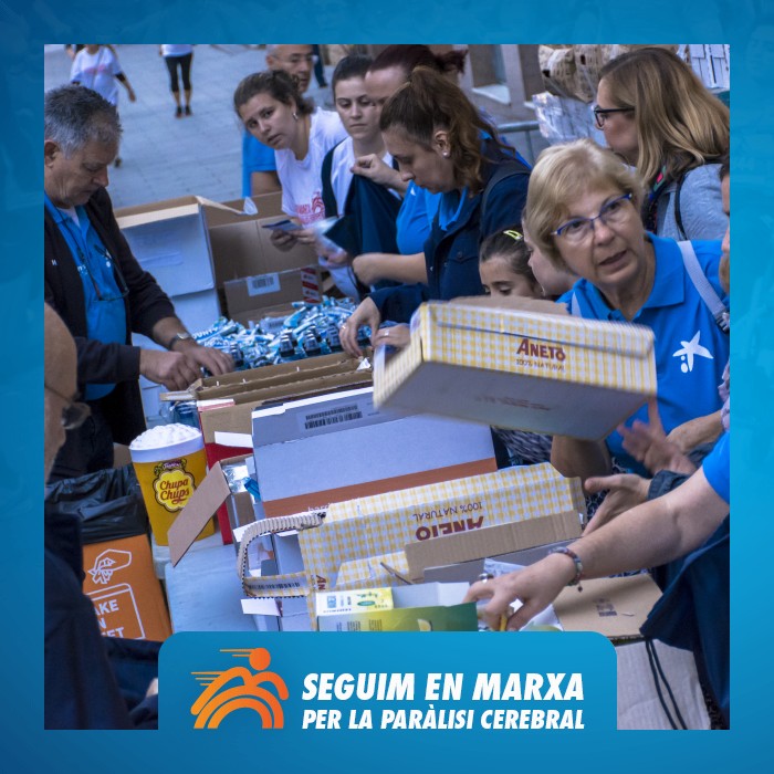 El voluntariat de <a href="/voluntariscaixa/">VoluntarisCaixa</a>, @voluntaris2000, voluntaris d'#Ipsen i de persones a títol individual, així com la tasca tècnica del <a href="/ClubNouBarris/">Club d'Atletisme Nou Barris</a>, fan possible la cursa.

Aquest any, a través de les xarxes socials, reivindiquem també el seu paper! #SegueixoEnMarxaPC