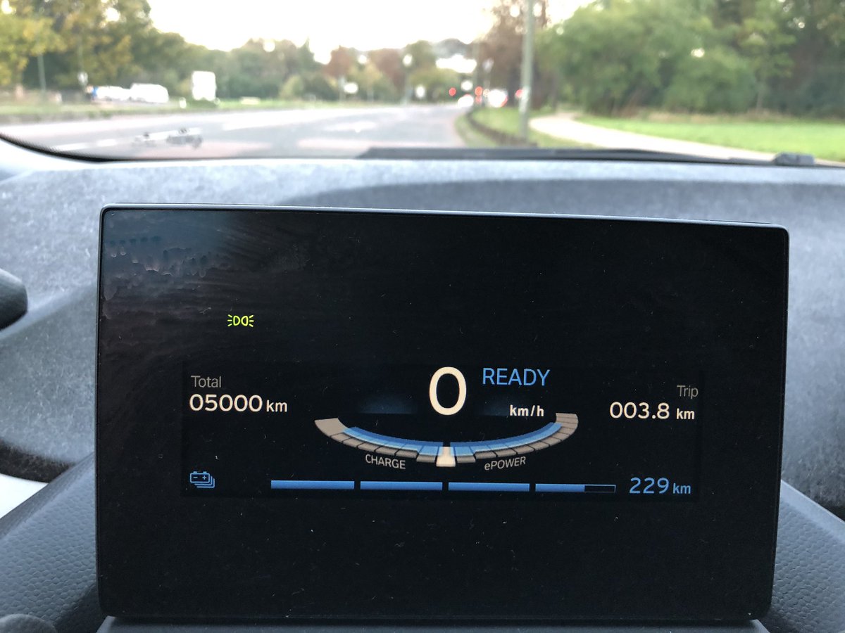 smart#1.idf 🚙🔌🤩 tweet media