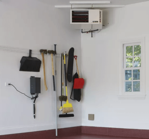 🥶WINTER IS COMING!🥶 We all need a little extra space in our home this year. What about HEATING YOUR GARAGE? 

🔥Here are 8 tips to help you choose the best garage heat source for you bit.ly/33AR78k