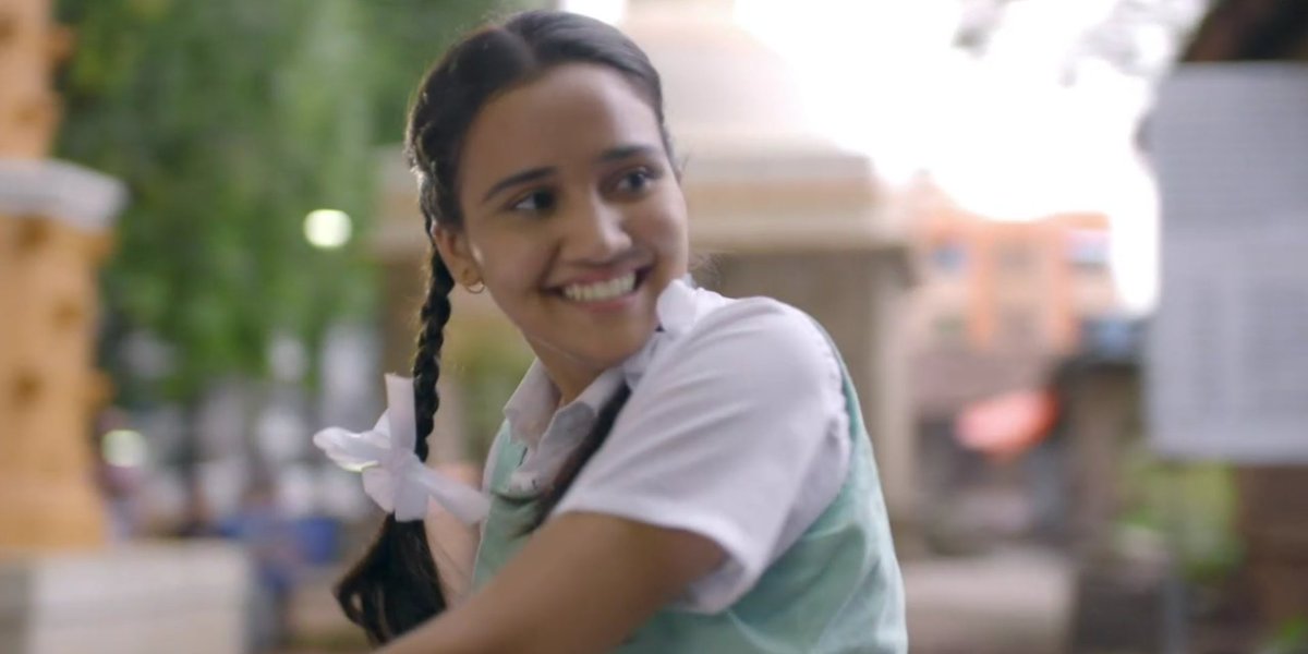 Naina  (oh my God! love at first sight for me) she is not just beautifully written, she is portrayed beautifully beauty here doesn't mean everyone dropping their jaws down and all.. she is you, me everyone, who was once 16.  #AshiSingh|| #YehUnDinonKiBaatHai